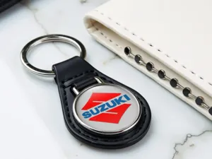 Suzuki Portachiavi Designer Pelle Robusta Edizione Forza